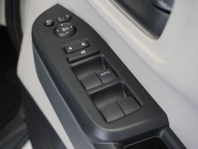 N-BOX ベースグレード 2年保証当社試乗車ナビDレコRカメETC両電扉 Bluetooth接続 禁煙車 ホンダンセンシング シートヒーター LEDヘッドライト+デイライト シートバックテーブル リアドアスクリーンサンシェード(29枚目)