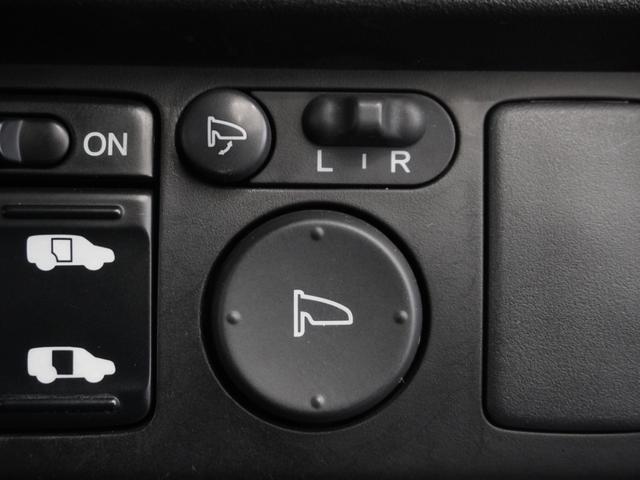 フリード Ｇエアロ　１年保証ナビＲカメＥＴＣ両電扉ＢＴワンセグＨＩＤ　禁煙車　ＦＯＰメモリーナビゲーション　電動コーナーポール装備　純正アルミホイール　コンビニフック　サードシート跳ね上げ式シートアレンジ（26枚目）