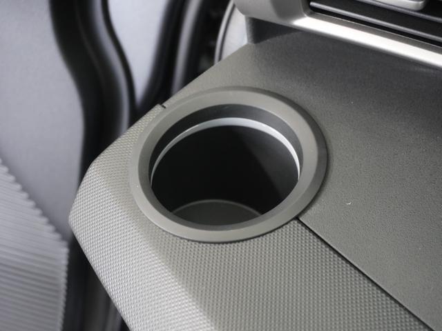 フリード Ｇエアロ　１年保証ナビＲカメＥＴＣ両電扉ＢＴワンセグＨＩＤ　禁煙車　ＦＯＰメモリーナビゲーション　電動コーナーポール装備　純正アルミホイール　コンビニフック　サードシート跳ね上げ式シートアレンジ（39枚目）