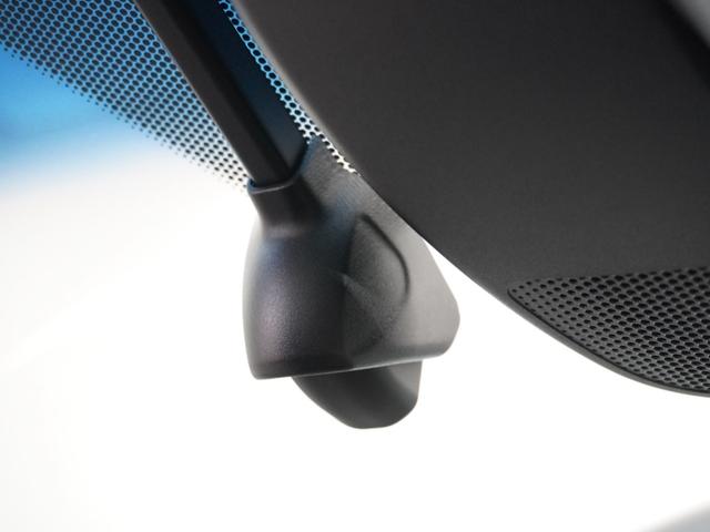 ヴェゼル ハイブリッドＺ・ホンダセンシング　１オーナ１年保証ナビＤレコＲカメＥＴＣクルコン地デジ　Ｂｌｕｅｔｏｏｔｈ接続　シートヒーター　ホンダセンシング　ＬＥＤヘッドライト　オートライト　パドルシフト装備（4枚目）