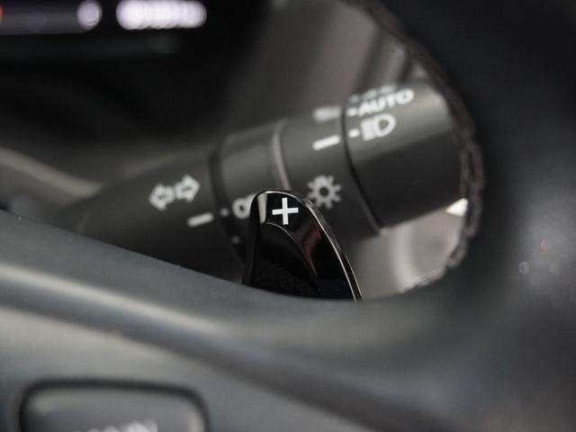 ヴェゼル ハイブリッドＺ・ホンダセンシング　１オーナ１年保証ナビＤレコＲカメＥＴＣクルコン地デジ　Ｂｌｕｅｔｏｏｔｈ接続　シートヒーター　ホンダセンシング　ＬＥＤヘッドライト　オートライト　パドルシフト装備（11枚目）