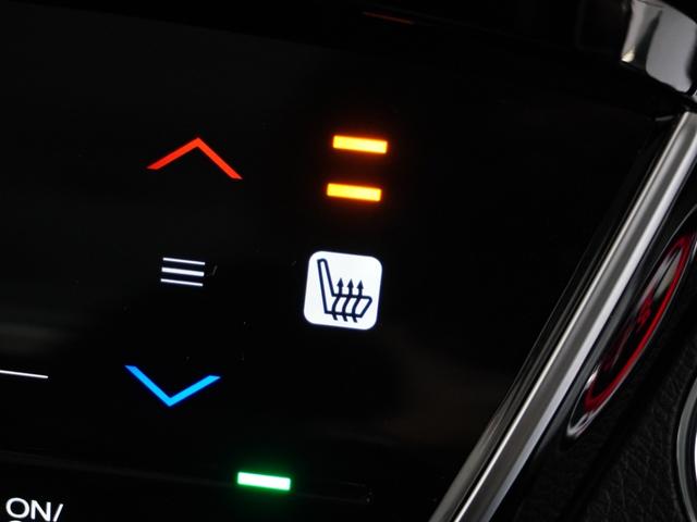 ヴェゼル ハイブリッドＺ・ホンダセンシング　１オーナ１年保証ナビＤレコＲカメＥＴＣクルコン地デジ　Ｂｌｕｅｔｏｏｔｈ接続　シートヒーター　ホンダセンシング　ＬＥＤヘッドライト　オートライト　パドルシフト装備（13枚目）