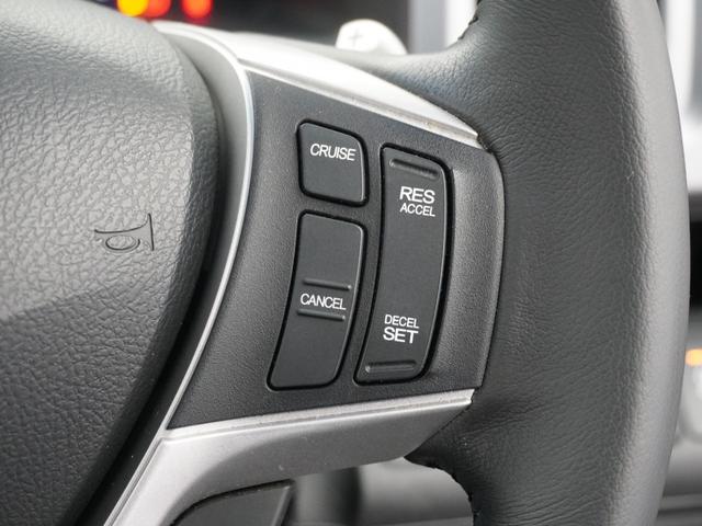 ステップワゴンスパーダ Z 1年保証ナビ後席モニタDレコRカメETC両電扉 禁煙車 HIDヘッドライト オートライト フォグライト装備 クルーズコントロール パドルシフト 純正用品ナビ VXM-152VFi(10枚目)