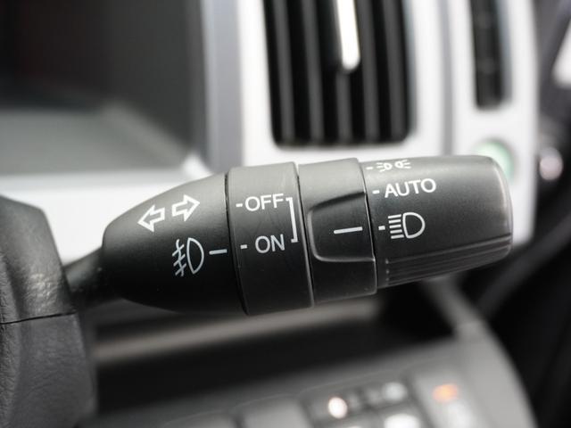 ステップワゴンスパーダ Z 1年保証ナビ後席モニタDレコRカメETC両電扉 禁煙車 HIDヘッドライト オートライト フォグライト装備 クルーズコントロール パドルシフト 純正用品ナビ VXM-152VFi(36枚目)