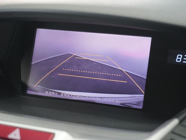 オデッセイ ＭＸ　３か月保証ナビＲカメＥＴＣ純正アルミＨＩＤ　禁煙車　純正ＨＤＤナビゲーション　バックカメラ　センターコンソール　Ｂｌｕｅｔｏｏｔｈ接続（3枚目）