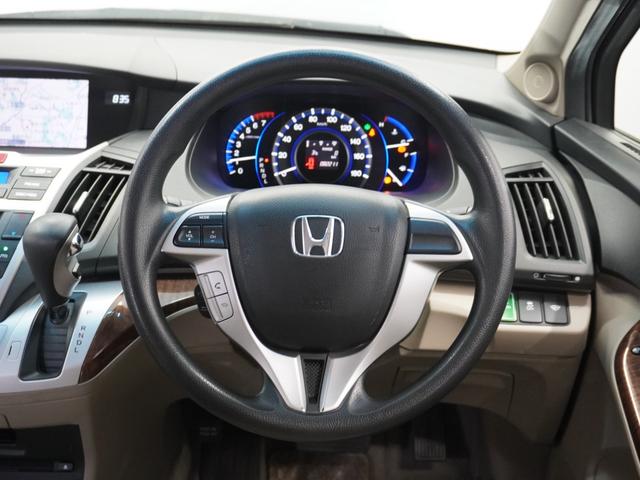 オデッセイ ＭＸ　３か月保証ナビＲカメＥＴＣ純正アルミＨＩＤ　禁煙車　純正ＨＤＤナビゲーション　バックカメラ　センターコンソール　Ｂｌｕｅｔｏｏｔｈ接続（7枚目）