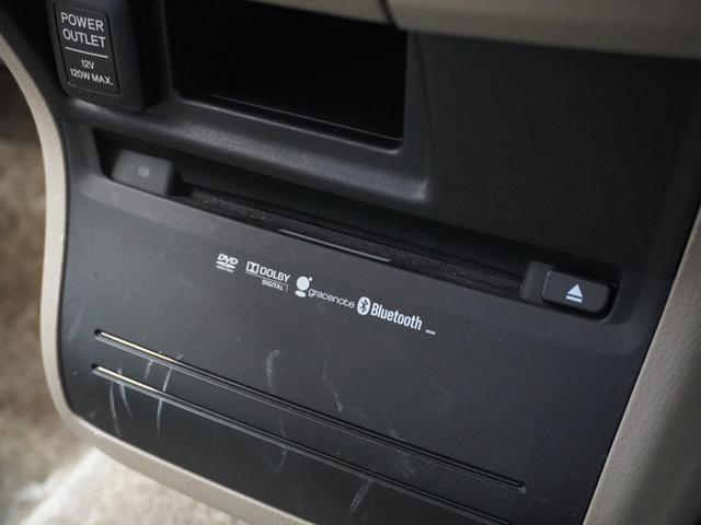 オデッセイ ＭＸ　３か月保証ナビＲカメＥＴＣ純正アルミＨＩＤ　禁煙車　純正ＨＤＤナビゲーション　バックカメラ　センターコンソール　Ｂｌｕｅｔｏｏｔｈ接続（31枚目）