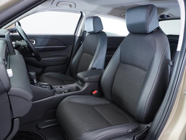 ヴェゼル e:HEVZ 1オーナ2年保証ナビ全周囲カメDレコETC2.0地デジ ホンダセンシング 禁煙車 ワイヤレス充電器 ステアリングヒーター+シートヒーター装備 LEDヘッドライト+デイライト 全周囲カメラシステム(33枚目)