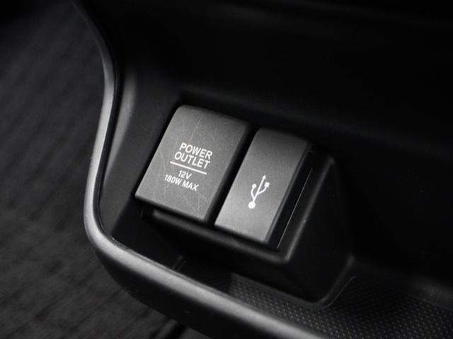 フリード クロスター・ホンダセンシング　１オーナ１年保証ナビＲカメＥＴＣ両電扉ＢＴ接続ＬＥＤ　禁煙車　ホンダセンシング　クロスター　ＬＥＤヘッドライト　オートライト　フォグライト　オートエアコン（6枚目）