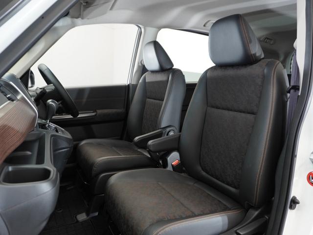 フリード クロスター・ホンダセンシング　１オーナ１年保証ナビＲカメＥＴＣ両電扉ＢＴ接続ＬＥＤ　禁煙車　ホンダセンシング　クロスター　ＬＥＤヘッドライト　オートライト　フォグライト　オートエアコン（12枚目）