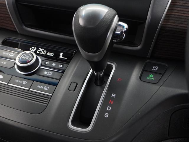 フリード クロスター・ホンダセンシング　１オーナ１年保証ナビＲカメＥＴＣ両電扉ＢＴ接続ＬＥＤ　禁煙車　ホンダセンシング　クロスター　ＬＥＤヘッドライト　オートライト　フォグライト　オートエアコン（36枚目）