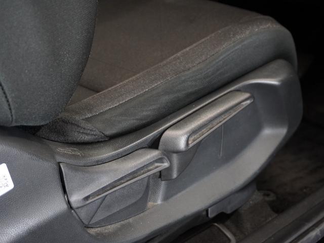 ヴェゼル ｅ：ＨＥＶＸ　１オーナ１年保証ナビＤレコＲカメＥＴＣクルコン　Ｂｌｕｅｔｏｏｔｈ接続　禁煙車　ホンダセンシング　ＬＥＤヘッドライト＋デイライト　オートハイビーム　新世代コネクテッド技術ＨｏｎｄａＣＯＮＮＥＣＴ（29枚目）