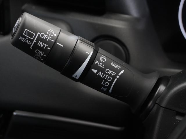 ヴェゼル ｅ：ＨＥＶＺ　１オーナ２年保証ナビ全周囲カメＤレコＥＴＣクルコン　Ｂｌｕｅｔｏｏｔｈ接続　ホンダセンシング　携帯ワイヤレス充電器　デジタルインナーミラー　ハンドルヒーター　シートヒーター　ＬＥＤヘッドライト（52枚目）