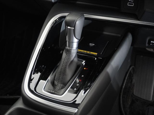 ヴェゼル ｅ：ＨＥＶＺ　１オーナ２年保証ナビ全周囲カメＤレコＥＴＣクルコン　Ｂｌｕｅｔｏｏｔｈ接続　ホンダセンシング　携帯ワイヤレス充電器　デジタルインナーミラー　ハンドルヒーター　シートヒーター　ＬＥＤヘッドライト（56枚目）