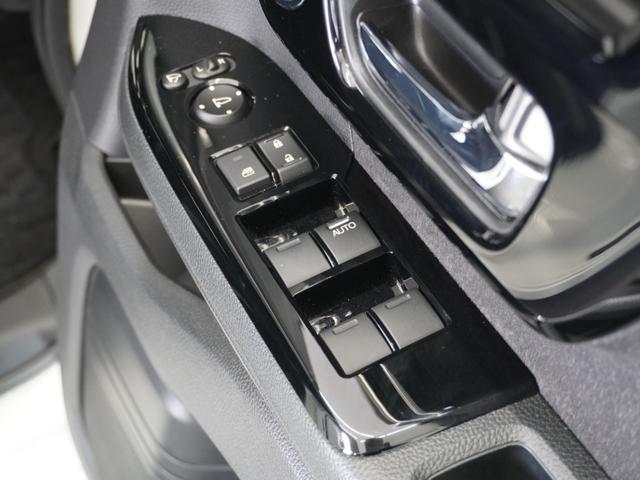 Ｎ－ＢＯＸカスタム Ｌ　１オーナ２年保証ナビＤレコＲカメＥＴＣ片電扉地デジ　禁煙車　ホンダセンシング　Ｂｌｕｅｔｏｏｔｈ接続　ＬＥＤヘッドライト　障害物センサー　ルーフコンソール装備　シートヒーター　シートバックテーブル（32枚目）