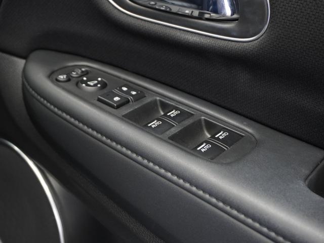 ヴェゼル ハイブリッドＺ・ホンダセンシング　１オーナ２年保証ナビＤレコＲカメＥＴＣクルコンＢＴ地デジ　令和３年登録　禁煙車　ホンダセンシング　ＬＥＤヘッドライト　オートライト　シートヒーター　パドルシフト装備　ｉ－ＤＣＴトランスミッション（30枚目）