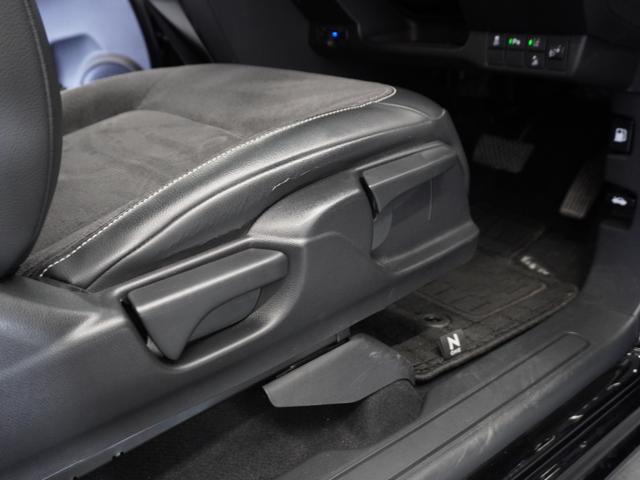 Ｎ－ＯＮＥ プレミアムツアラー　１オーナ１年保証ナビＤレコＲカメＥＴＣクルコンＢＴ地デジ　禁煙車　ホンダセンシング　ＵＳＢチャージャー　シートヒーター　ＬＥＤヘッドライト＋デイタイムランニングランプ　オートライト　純正アルミ（30枚目）