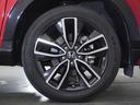 アルミホイール装着車です!これで足元まわりもおしゃれにきまります!