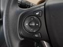 ◆ハンドルに【オーディオリモコンスイッチ】が装備されてます。視点をそらすことなく、ボリューム調整・オーディオソース切替・選曲が出来ます。安全運転しながら操作が可能になりました。