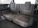ご家族とスキーやキャンプ、または年に１回、親孝行の温泉旅行。そんな時にとても役に立つ広々３列目シート。普段は畳んでおいて荷物スペースにしても良いですね！