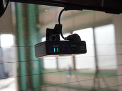 ���μ֤ˤϥꥢ�ˤ�ɥ饤�֥쥳���������������Ƥ���ޤ��������������ʤɤ�Ͽ���뼫ư���Ѥ����֤Ǥ������⤷��λ��Τκݤε�Ͽ�Ϥ������ι�Ԥκݤλפ��ФȤ��ƥɥ饤�֤α�����ڤ��ळ�Ȥ��Ǥ��ޤ��� 4