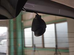 ���μ֤ˤϥꥢ�ˤ�ɥ饤�֥쥳���������������Ƥ���ޤ��������������ʤɤ�Ͽ���뼫ư���Ѥ����֤Ǥ������⤷��λ��Τκݤε�Ͽ�Ϥ������ι�Ԥκݤλפ��ФȤ��ƥɥ饤�֤α�����ڤ��ळ�Ȥ��Ǥ��ޤ��� 4