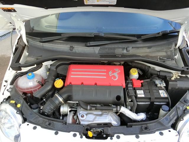 アバルト595 コンペティツィオーネ スティーレ 限定255台 ツーリズモ用レザーシート 180ps ディスプレイオーディオ Aカープレイ&Aオート 走行12100km(20枚目)