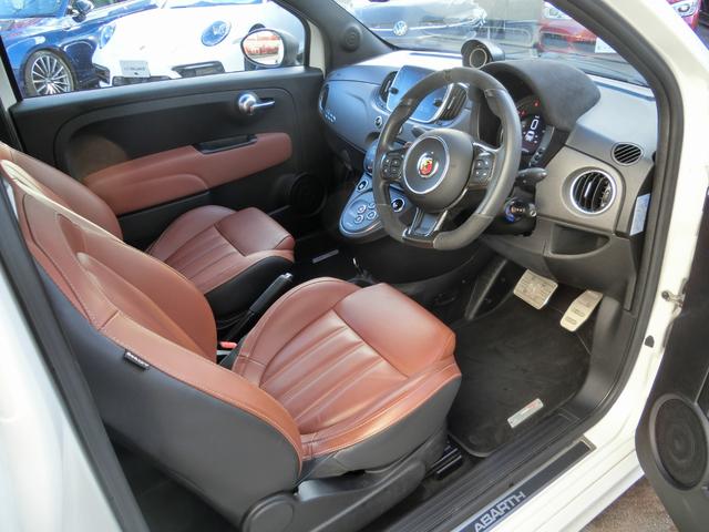 アバルト595 コンペティツィオーネ スティーレ 限定255台 ツーリズモ用レザーシート 180ps ディスプレイオーディオ Aカープレイ&Aオート 走行12100km(21枚目)