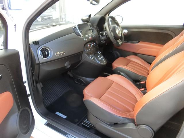 アバルト595 コンペティツィオーネ スティーレ 限定255台 ツーリズモ用レザーシート 180ps ディスプレイオーディオ Aカープレイ&Aオート 走行12100km(23枚目)