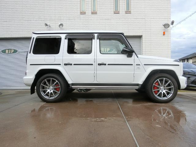 Gクラス G63 走行530km マヌファクトゥーアプログラムプラス AMGナイトパッケージ マヌファクトゥーアインテリアプラス オパリスホワイト 屋内車庫保管 雨天時走行無し(6枚目)