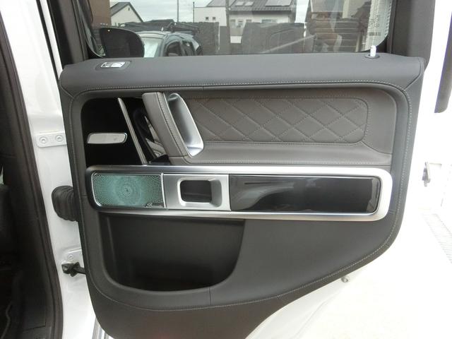 Gクラス G63 走行530km マヌファクトゥーアプログラムプラス AMGナイトパッケージ マヌファクトゥーアインテリアプラス オパリスホワイト 屋内車庫保管 雨天時走行無し(48枚目)