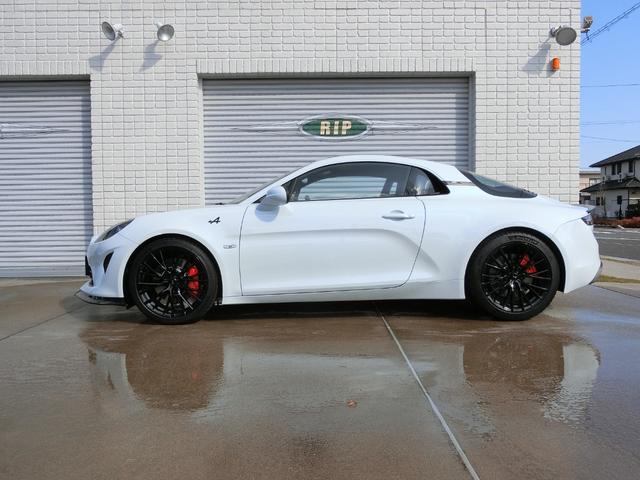 Ａ１１０ Ｓ　Ｄ車　左ハンドル　カーボンルーフ　カーボンリップ　カーボンスポイラー　Ａカープレイ＆Ａオート　ナビ＆ＴＶ＆Ｂカメラ　カップホルダー　冷却用アンダーパネル　ＯＰ２００万　屋内車庫保管　雨天時未走行（5枚目）