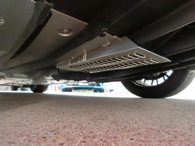 Ａ１１０ Ｓ　Ｄ車　左ハンドル　カーボンルーフ　カーボンリップ　カーボンスポイラー　Ａカープレイ＆Ａオート　ナビ＆ＴＶ＆Ｂカメラ　カップホルダー　冷却用アンダーパネル　ＯＰ２００万　屋内車庫保管　雨天時未走行（17枚目）