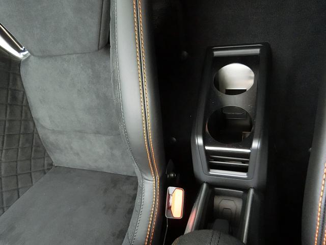 Ａ１１０ Ｓ　Ｄ車　左ハンドル　カーボンルーフ　カーボンリップ　カーボンスポイラー　Ａカープレイ＆Ａオート　ナビ＆ＴＶ＆Ｂカメラ　カップホルダー　冷却用アンダーパネル　ＯＰ２００万　屋内車庫保管　雨天時未走行（42枚目）