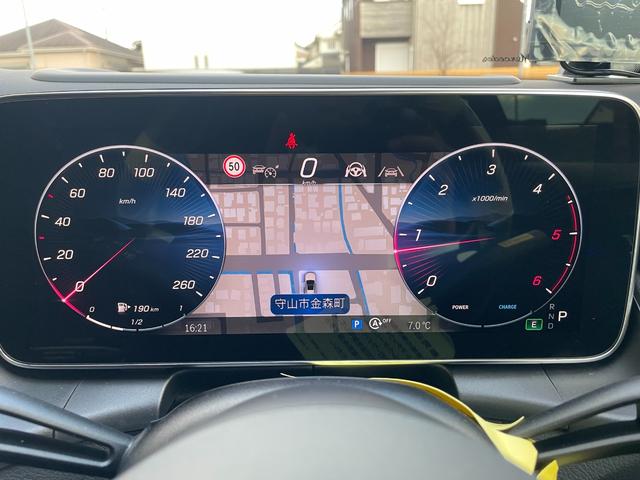 �}���`�C���t�H���[�V�������[�^�[�̗p