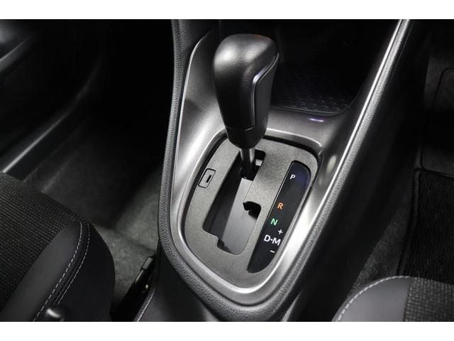 ヤリス Ｚ　純正ディスプレイオーディオ　バックカメラ　全周囲モニター　Ｂｌｕｅｔｏｏｔｈ　衝突被害軽減システム　ビルトインＥＴＣ　ＬＥＤヘッドランプ　記録簿　ＬＥＤヘッドライト（11枚目）