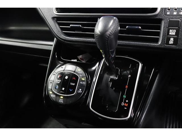 ノア Si フルセグ メモリーナビ DVD再生 後席モニター バックカメラ 衝突被害軽減システム ETC 両側電動スライド LEDヘッドランプ ウオークスルー 乗車定員7人 3列シート ワンオーナー 記録簿(11枚目)