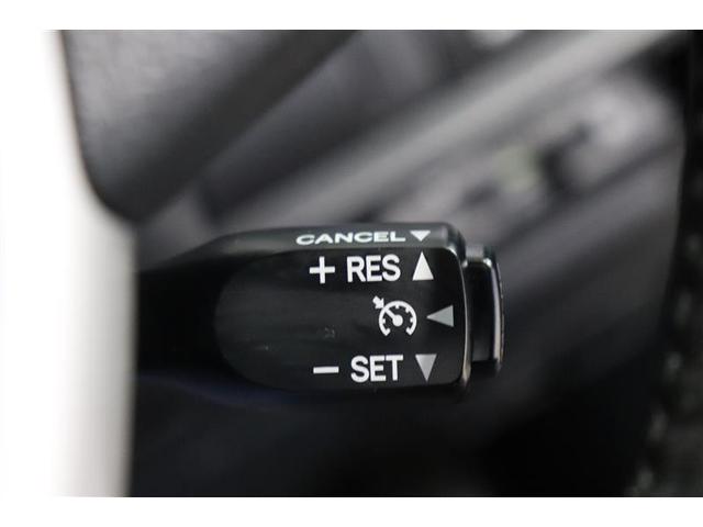 ノア Si フルセグ メモリーナビ DVD再生 後席モニター バックカメラ 衝突被害軽減システム ETC 両側電動スライド LEDヘッドランプ ウオークスルー 乗車定員7人 3列シート ワンオーナー 記録簿(12枚目)