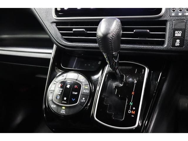 ノア Ｓｉ　ダブルバイビーＩＩ　フルセグ　メモリーナビ　ＤＶＤ再生　バックカメラ　衝突被害軽減システム　ＥＴＣ　両側電動スライド　ＬＥＤヘッドランプ　ウオークスルー　乗車定員７人　３列シート　ワンオーナー　アイドリングストップ（11枚目）