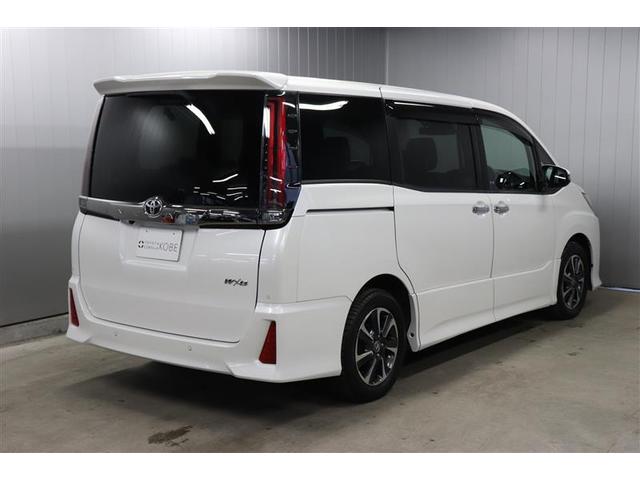 ノア Ｓｉ　ダブルバイビーＩＩ　フルセグ　メモリーナビ　ＤＶＤ再生　バックカメラ　衝突被害軽減システム　ＥＴＣ　両側電動スライド　ＬＥＤヘッドランプ　ウオークスルー　乗車定員７人　３列シート　ワンオーナー　アイドリングストップ（34枚目）