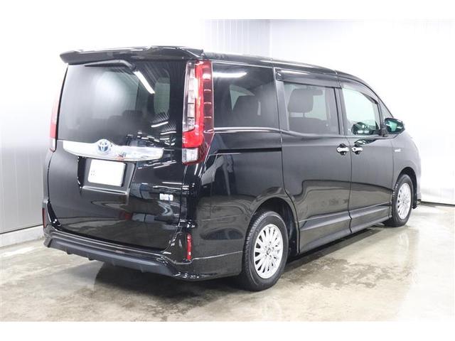 ノア ハイブリッドＸ　ディライトプラス　フルセグ　メモリーナビ　ＤＶＤ再生　バックカメラ　ＥＴＣ　両側電動スライド　ＬＥＤヘッドランプ　乗車定員７人　３列シート　ワンオーナー　フルエアロ（31枚目）