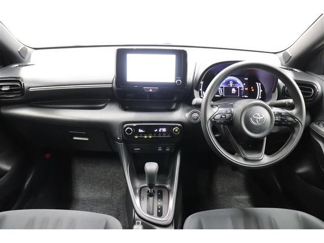 ヤリス ハイブリッドＧ　純正ディスプレイオーディオ　全周囲モニター　バックカメラ　衝突被害軽減システム　ビルトインＥＴＣ　スマートキー　ＬＥＤヘッドランプ（3枚目）