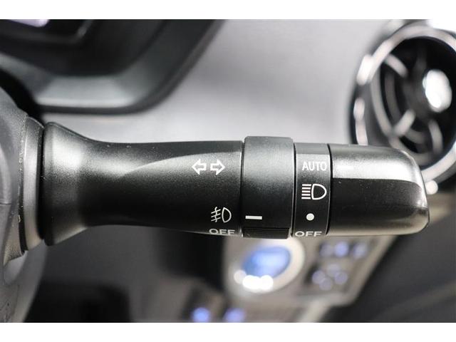 カローラアクシオ ハイブリッドＧ　ダブルバイビー　フルセグ　メモリーナビ　ＤＶＤ再生　バックカメラ　衝突被害軽減システム　ＥＴＣ　ＬＥＤヘッドランプ　ワンオーナー　記録簿（17枚目）