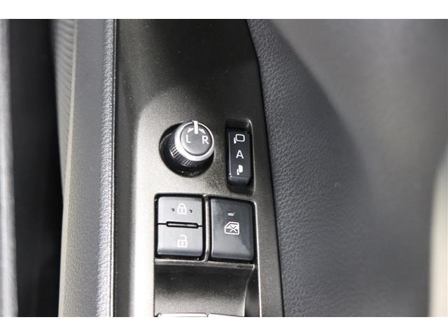 カムリ ＷＳ　純正ディスプレイオーディオ　Ｂｌｕｅｔｏｏｔｈ４ＷＤ　フルセグ　　バックカメラ　衝突被害軽減システム　ビルトインＥＴＣ　ＬＥＤヘッドランプ　ＬＥＤフォグランプ　純正アルミ（18枚目）