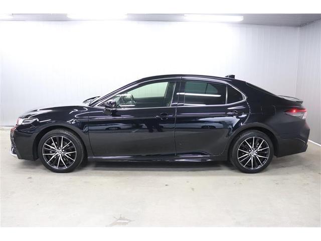 カムリ ＷＳ　純正ディスプレイオーディオ　Ｂｌｕｅｔｏｏｔｈ４ＷＤ　フルセグ　　バックカメラ　衝突被害軽減システム　ビルトインＥＴＣ　ＬＥＤヘッドランプ　ＬＥＤフォグランプ　純正アルミ（32枚目）