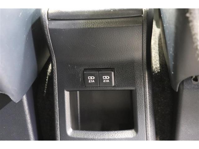 ノア ハイブリッドＳｉ　ダブルバイビーＩＩＩ　フルセグ　メモリーナビ　ＤＶＤ再生　バックカメラ　衝突被害軽減システム　ＥＴＣ　両側電動スライド　ＬＥＤヘッドランプ　乗車定員７人　３列シート　ワンオーナー（21枚目）