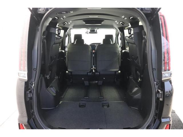 ノア ハイブリッドＳｉ　ダブルバイビーＩＩＩ　フルセグ　メモリーナビ　ＤＶＤ再生　バックカメラ　衝突被害軽減システム　ＥＴＣ　両側電動スライド　ＬＥＤヘッドランプ　乗車定員７人　３列シート　ワンオーナー（28枚目）