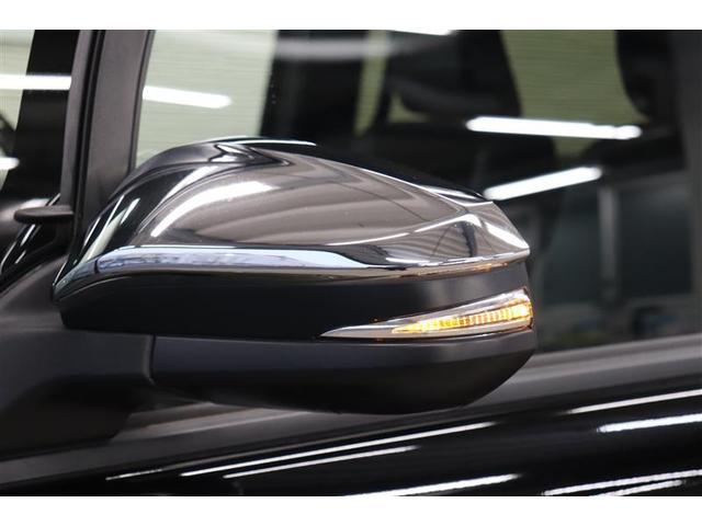 ノア ハイブリッドＳｉ　ダブルバイビーＩＩＩ　フルセグ　メモリーナビ　ＤＶＤ再生　バックカメラ　衝突被害軽減システム　ＥＴＣ　両側電動スライド　ＬＥＤヘッドランプ　乗車定員７人　３列シート　ワンオーナー（30枚目）