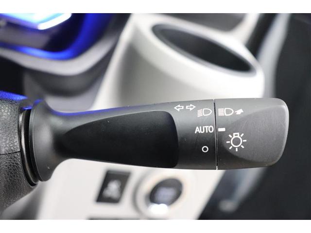 ���̖͂��邳�����m���Ď����Ń��C�g�̓_���E���������Ă����I�[�g���C�g�𑕔��B