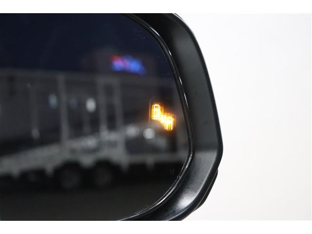 �Ԑ��ύX���̌����ɂ����΂ߌ���̎��p����̎ԗ��ڋ߂��h�A�~���[�̃����v�ł��m�点���Ă����u���C���h�X�|�b�g���j�^�[